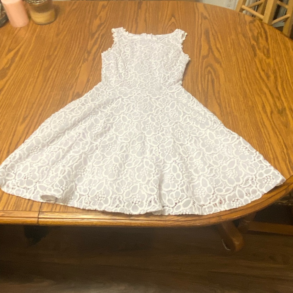 Elegant White Lace Mini Dress